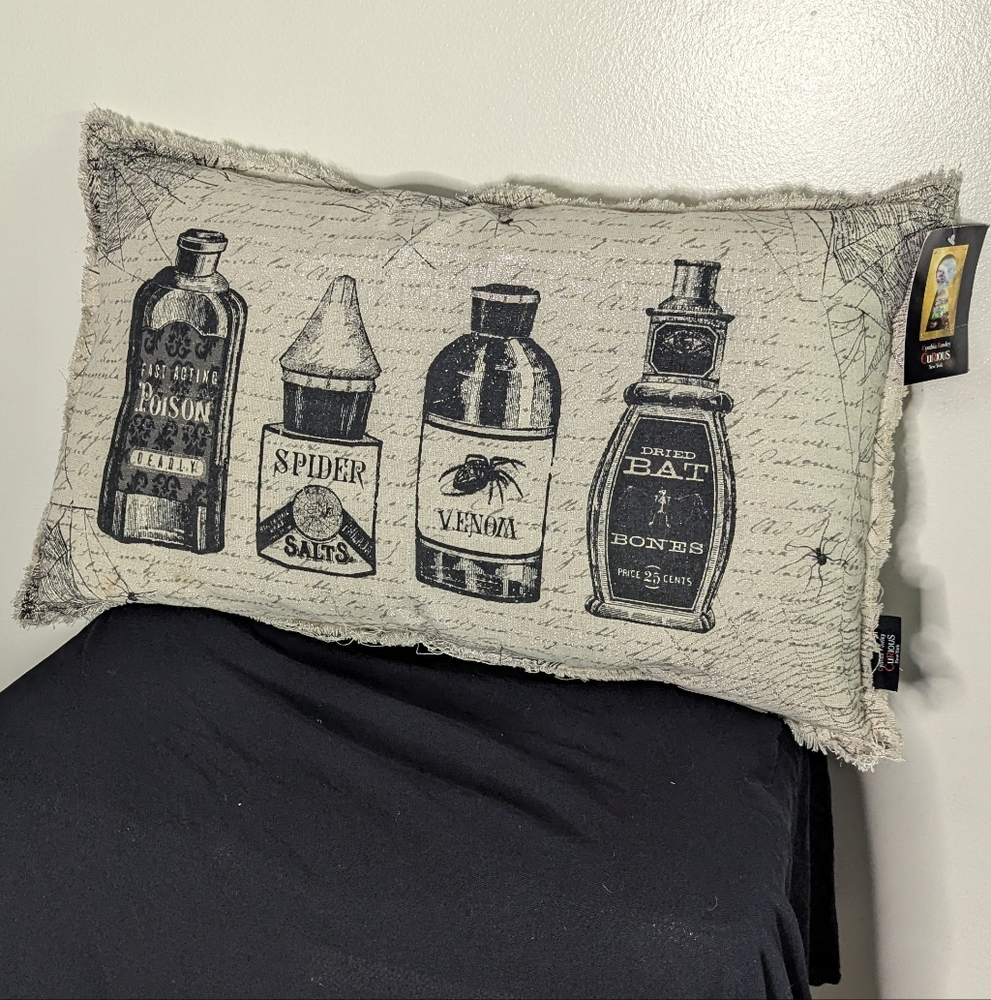 Cynthia Rowley Halloween Apothecary Potion Bottles Pillow Feather Filled 14x24